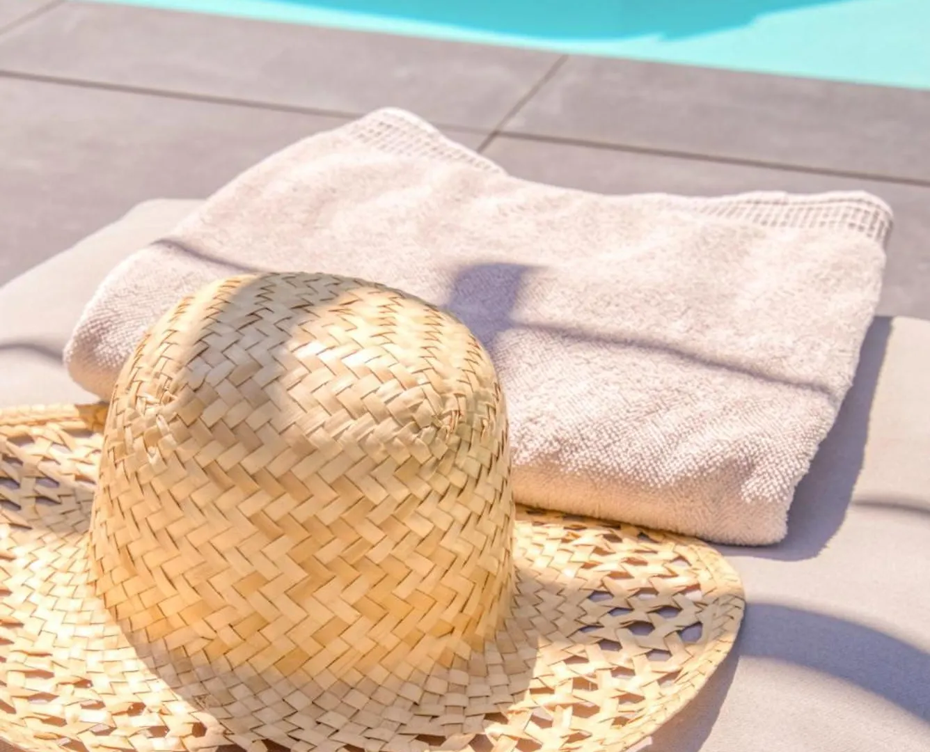 Suite 20M2 Dans Villa Piscine Jacuzzi Gattieres France